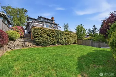 4019 52nd Place SW, Seattle, WA 98116 - Photo 21