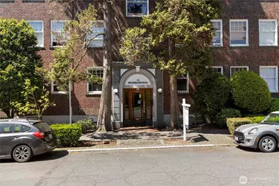 321 Boylston Avenue E #202, Seattle, WA 98102 - Photo 27
