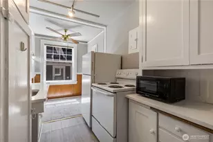 321 Boylston Ave E, Seattle, WA 98102 - Photo 7