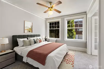 321 Boylston Avenue E #202, Seattle, WA 98102 - Photo 3