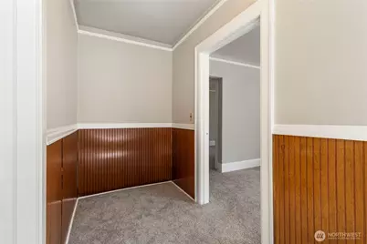 321 Boylston Avenue E #202, Seattle, WA 98102 - Photo 13