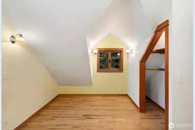 12746 10th Avenue NE, Seattle, WA 98125 - Photo 23