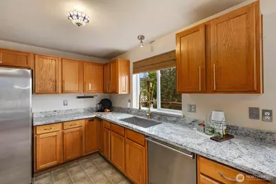 1790 SE Crescent Drive, Shelton, WA 98584 - Photo 17