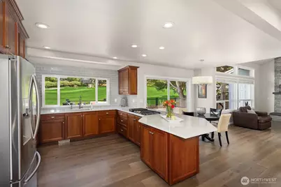 20724 NE 142nd Street, Woodinville, WA 98077 - Photo 13