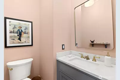511 33rd Avenue, Seattle, WA 98122 - Photo 7