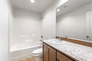 202 Salmon Dr, Wenatchee, WA 98801 - Photo 31