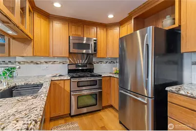 325 Shore Drive, Bremerton, WA 98310 - Photo 13