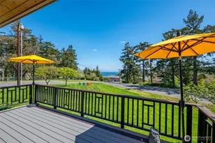 305 NW Coveland St, Coupeville, WA 98239 - Photo 35