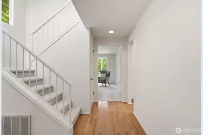 2001 Mill Pointe Drive SE, Mill Creek, WA 98012 - Photo 7