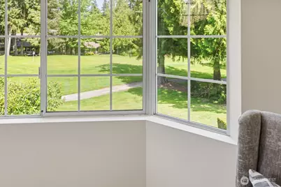 2001 Mill Pointe Drive SE, Mill Creek, WA 98012 - Photo 29