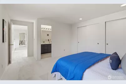 2001 Mill Pointe Drive SE, Mill Creek, WA 98012 - Photo 33