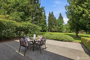 2001 Mill Pointe Dr SE, Mill Creek, WA 98012 - Photo 35