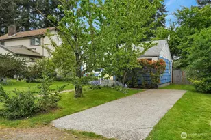 14339 Ashworth Ave N, Seattle, WA 98133 - Photo 15