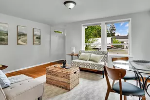 14339 Ashworth Ave N, Seattle, WA 98133 - Photo 5