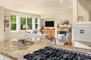 10337 155th Ave NE, Redmond, WA 98052 - Photo 9