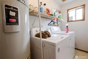 401 N 9th St, Lynden, WA 98264 - Photo 17