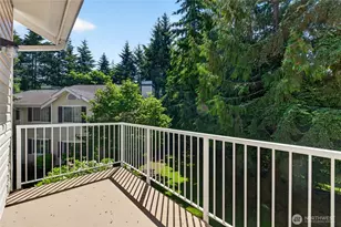 19230 Forest Park Dr NE, Lake Forest Park, WA 98155 - Photo 25