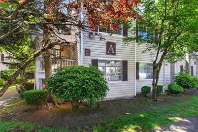 19230 Forest Park Drive NE #A201, Lake Forest Park, WA 98155 - Photo 1
