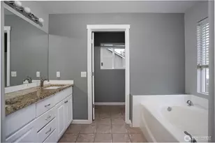 6533 63rd St W, University Place, WA 98467 - Photo 13