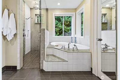 13789 NE 168th Street, Woodinville, WA 98072 - Photo 21
