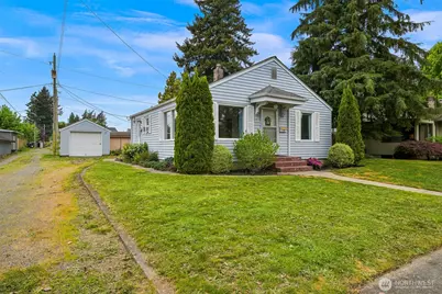 204 S 16th Street, Lynden, WA 98264 - Photo 3