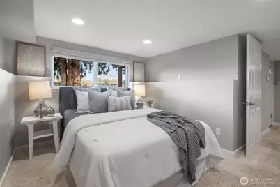 5232 38th Avenue NE, Seattle, WA 98105 - Photo 29