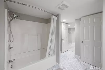 5232 38th Avenue NE, Seattle, WA 98105 - Photo 27