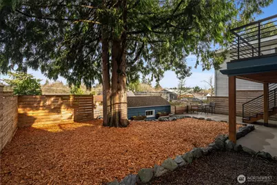 5232 38th Avenue NE, Seattle, WA 98105 - Photo 33
