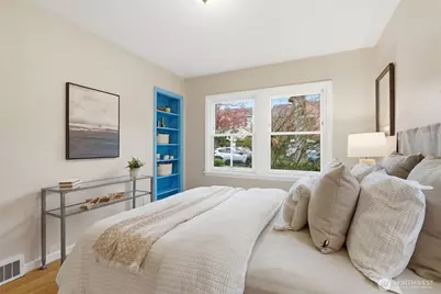 5232 38th Avenue NE, Seattle, WA 98105 - Photo 19