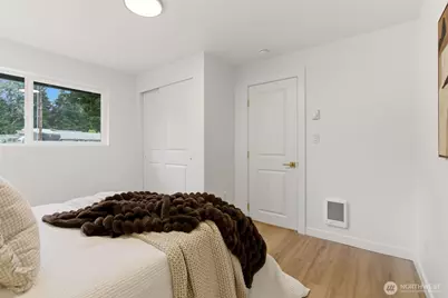 22605 60th Avenue W, Mountlake Terrace, WA 98043 - Photo 21