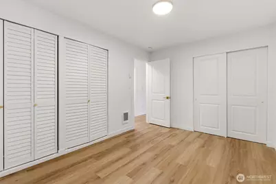 22605 60th Avenue W, Mountlake Terrace, WA 98043 - Photo 23