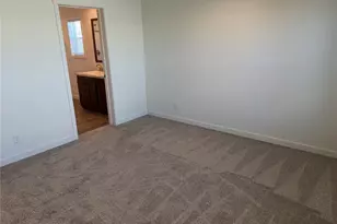 205 Pleasant Ave, Grandview, WA 98930 - Photo 9