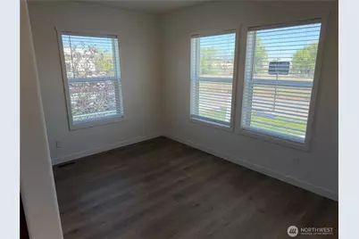 205 Pleasant Avenue #44, Grandview, WA 98930 - Photo 5
