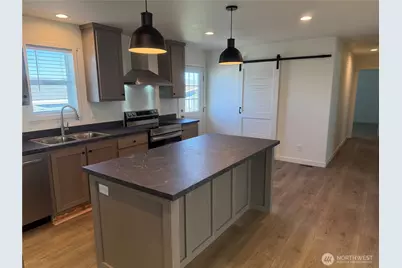 402 Maple Avenue #52, Sunnyside, WA 98944 - Photo 3