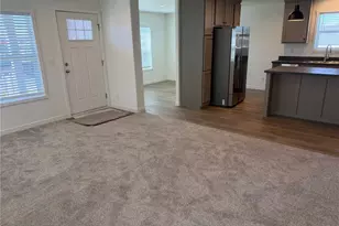 402 Maple Ave, Sunnyside, WA 98944 - Photo 7