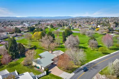 4710 W Lincoln, Yakima, WA 98908 - Photo 3