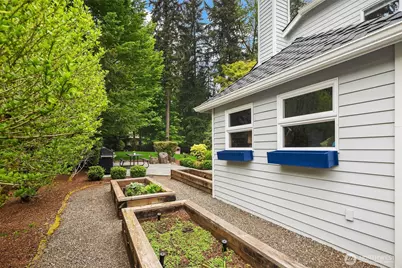 21728 NE 81st Street, Redmond, WA 98053 - Photo 35