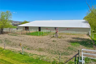 131 Latigo Lane, Yakima, WA 98901 - Photo 5