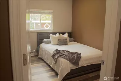 19522 5th Street Ct E #9, Bonney Lake, WA 98391 - Photo 13