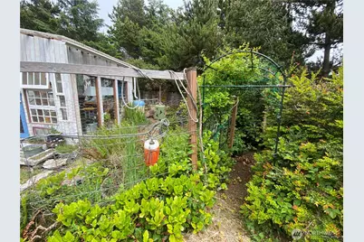 604 Ocean Shores Boulevard SW, Ocean Shores, WA 98569 - Photo 31
