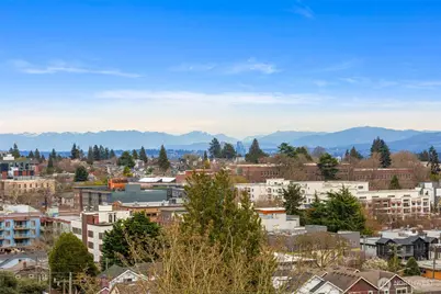 908 N 46th Street #F, Seattle, WA 98103 - Photo 19