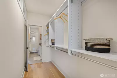 908 N 46th Street #F, Seattle, WA 98103 - Photo 15
