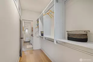 908 N 46th St, Seattle, WA 98103 - Photo 15