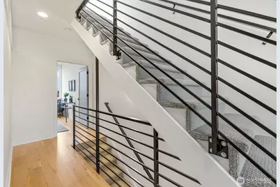 908 N 46th Street #F, Seattle, WA 98103 - Photo 11