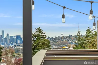 908 N 46th Street #F, Seattle, WA 98103 - Photo 21