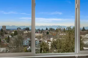 908 N 46th St, Seattle, WA 98103 - Photo 31
