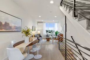 908 N 46th St, Seattle, WA 98103 - Photo 9
