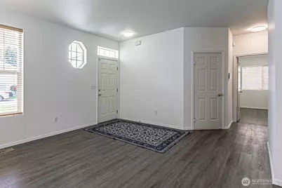 14429 Riverwalk Drive E, Sumner, WA 98390 - Photo 3