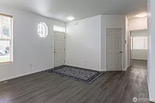 14429 Riverwalk Dr E, Sumner, WA 98390 - Photo 3