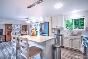 3515 W Tapps Dr E, Lake Tapps, WA 98391 - Photo 7